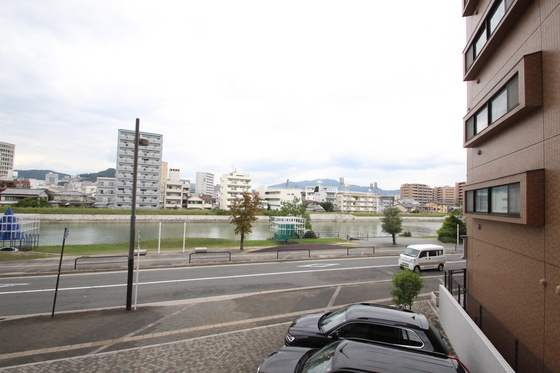 眺望　※別部屋の写真です