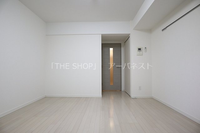 その他部屋・スペース　洋室8.3帖！