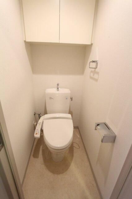 トイレ　清潔感のあるトイレです