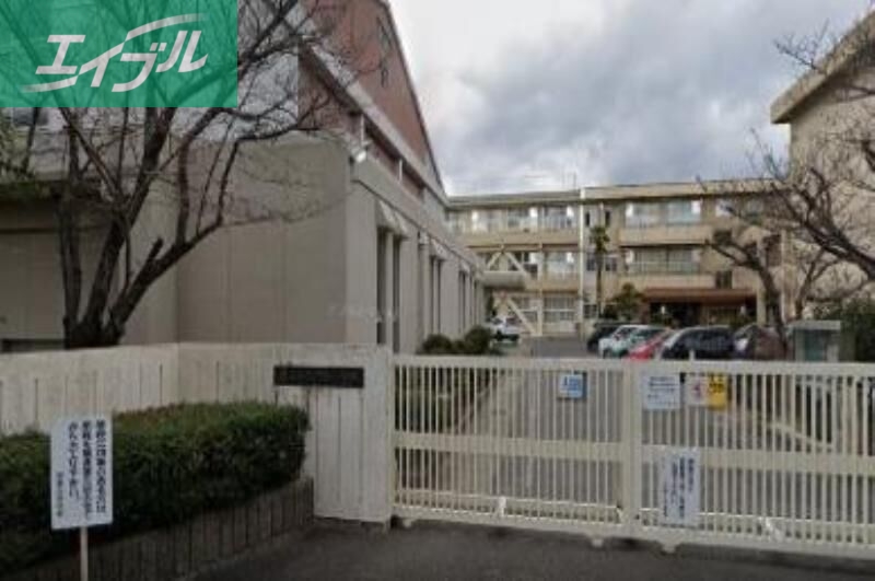 小学校　岡山市立伊島小学校（小学校）まで561m