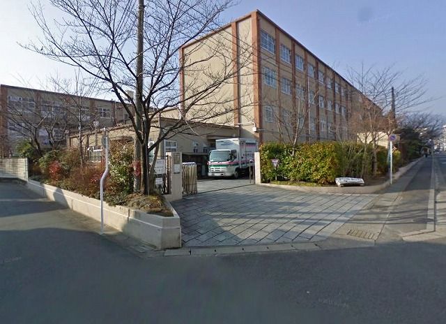 小学校　京都市立樫原小学校（小学校）まで364m
