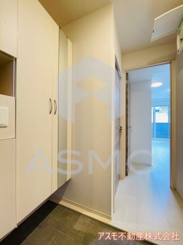玄関　同マンション別部屋参考写真