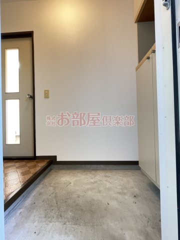 玄関　落ち着いた玄関です