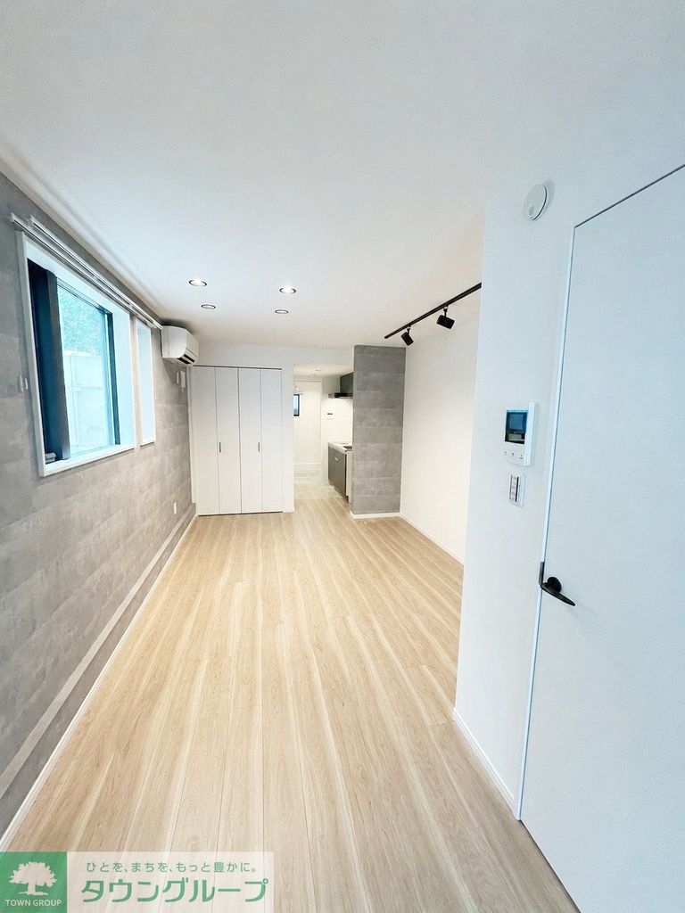 居室・リビング　※同タイプのお部屋の写真になります。