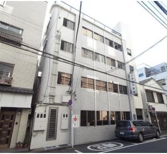 建物外観　外観は落ち着いています
