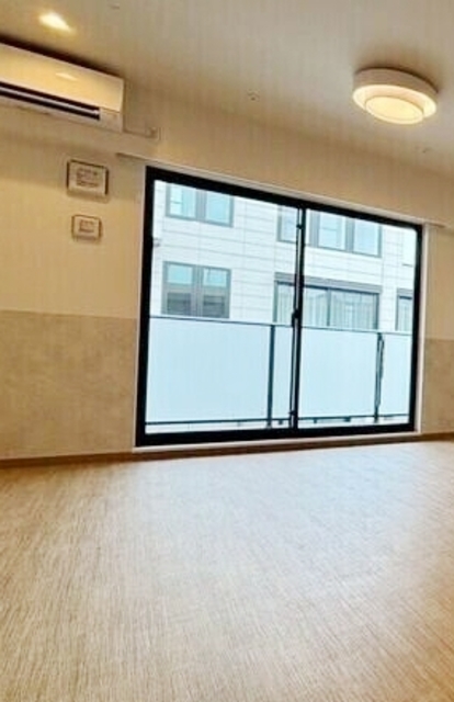 居室・リビング　同仕様参考写真