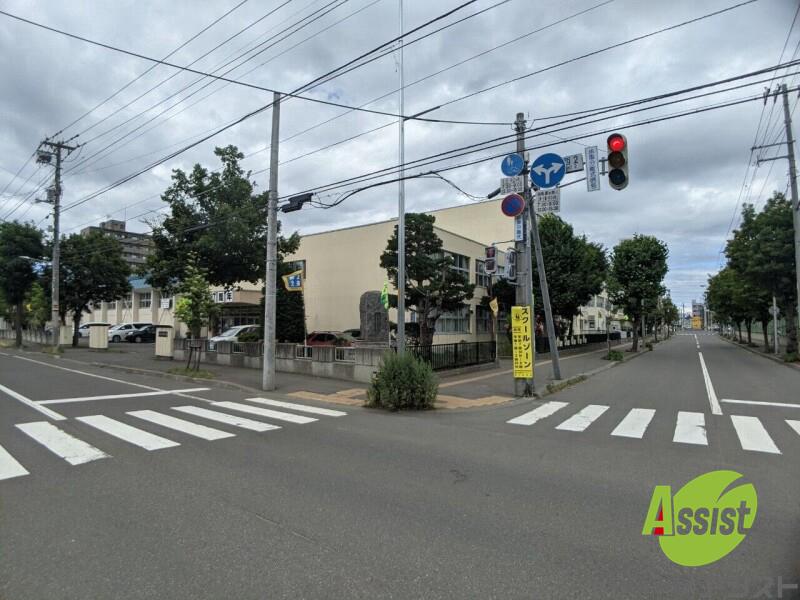 小学校　札幌市立幌北小学校（小学校）まで444m