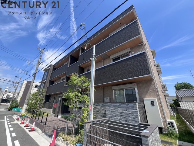 建物外観　敷地内に駐車場があります！