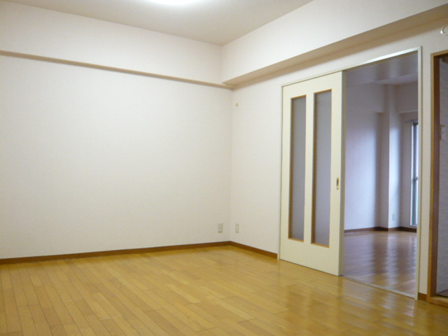 居室・リビング　別の部屋の写真です