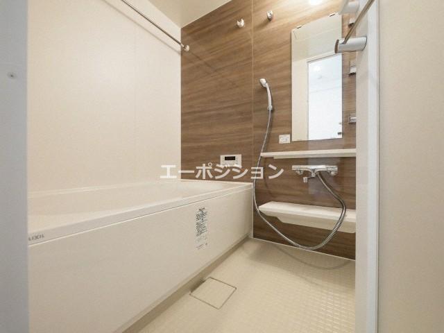 バス・シャワールーム　wolf Pack Apartment