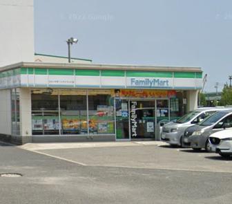 コンビニ　ファミリーマート ポートアイランド店（コンビニ）まで150m