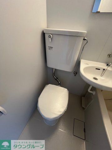 トイレ　別部屋写真参考