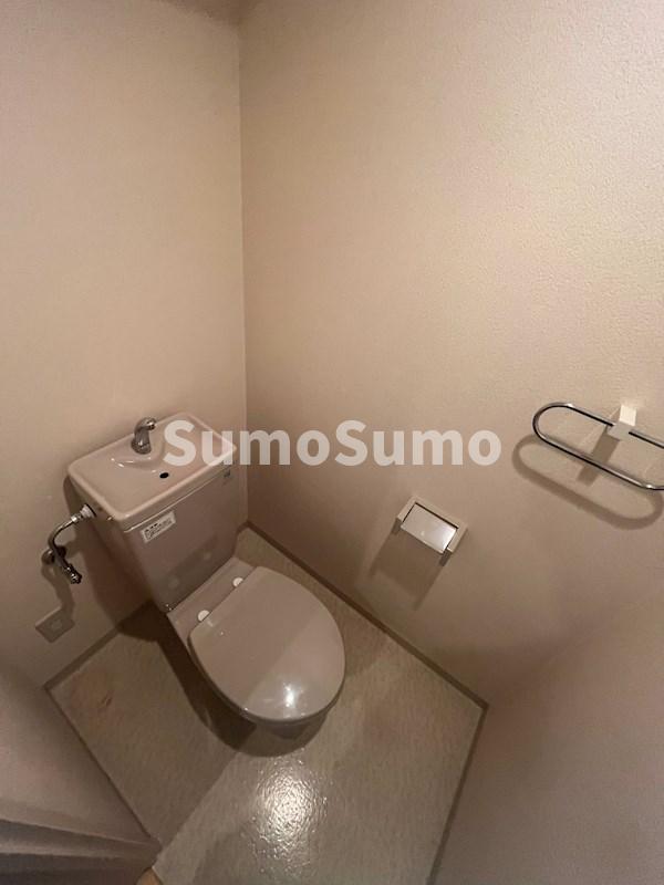 トイレ　ゆったりとした空間のトイレです
