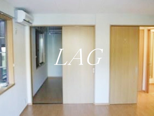 居室・リビング　洋室のお部屋です。