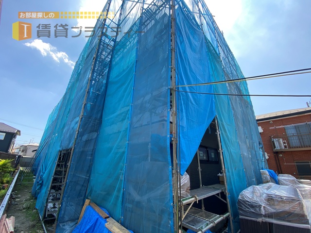 建物外観　徒歩１０分圏商業施設充実！