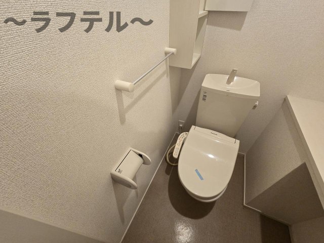 トイレ　別部屋イメージ写真