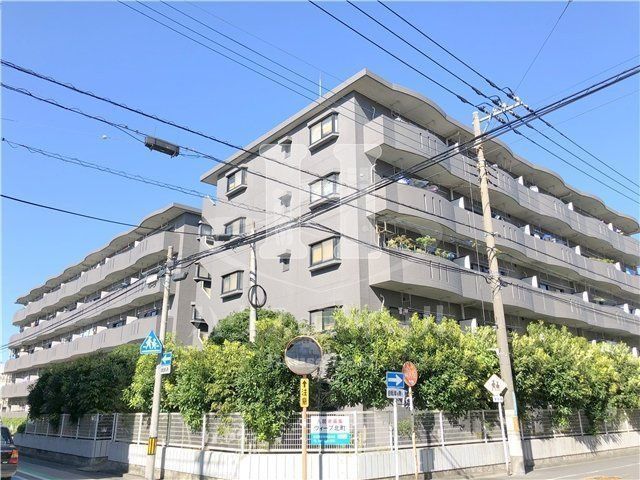 建物外観　外はこのようになっています
