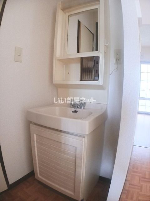 ペアシティ岩原の内装写真
