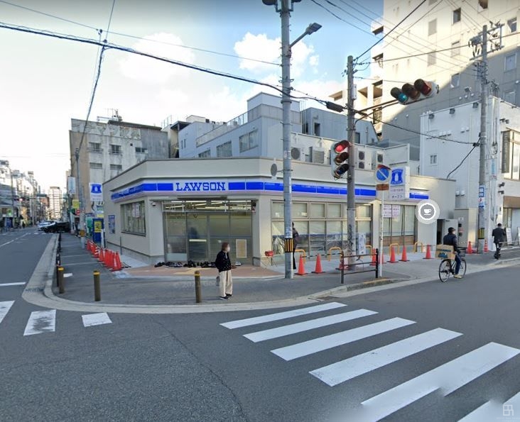 コンビニ　ローソン南堀江一丁目店（コンビニ）まで86m