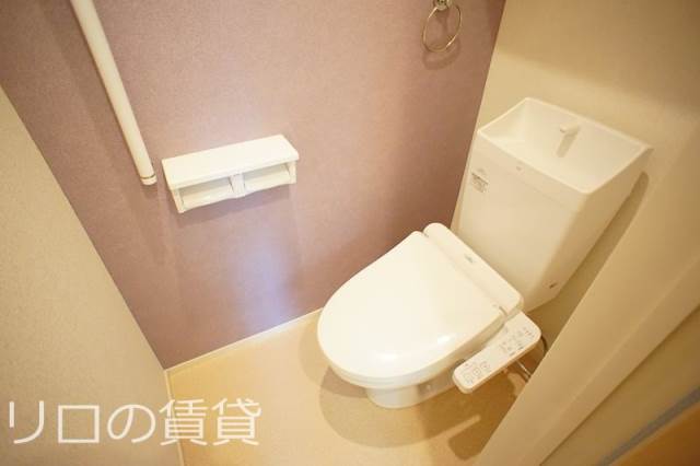 ユーリ・カーサのトイレ写真