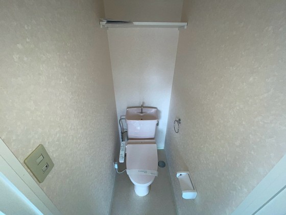 ロイヤルシャトーのトイレ写真