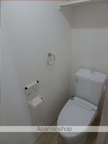 仙台市地下鉄東西線 大町西公園駅 徒歩15分 5階建 築5年のトイレ写真