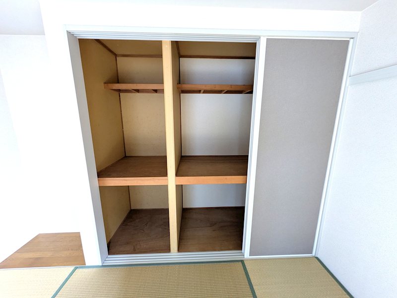 収納　間取反転のお部屋です