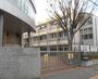 中学校　世田谷区立深沢中学校（中学校）まで508m