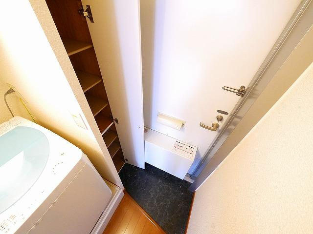 玄関　毎日通る玄関はこちらです
