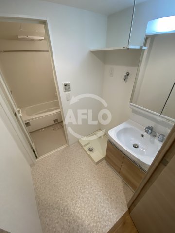 洗面設備　アプリーレ中之島　洗面脱衣所