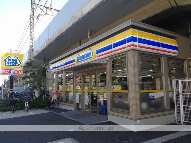 コンビニ　ミニストップ亀有駅東店（コンビニ）まで545m