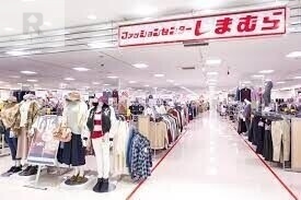 ショッピングセンター　ファッションセンターしまむら蛍池駅前店（ショッピングセンター）まで424m