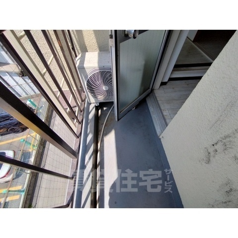 地下鉄四つ橋線 岸里駅 徒歩5分 5階建 築49年の内装写真