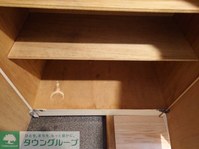 収納　靴入