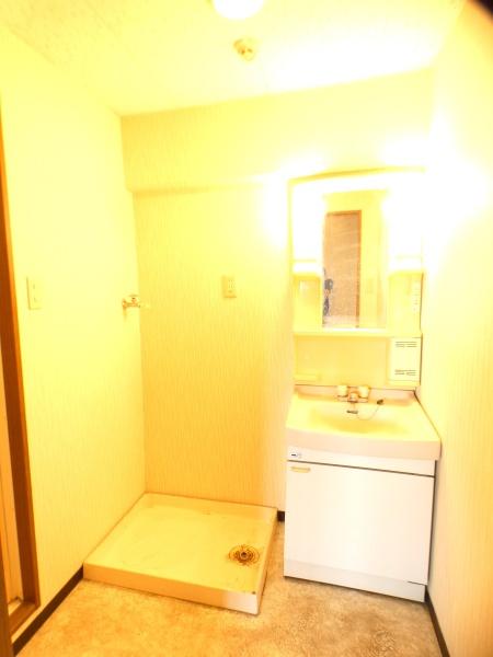 ナルミハイツ高城の内装写真