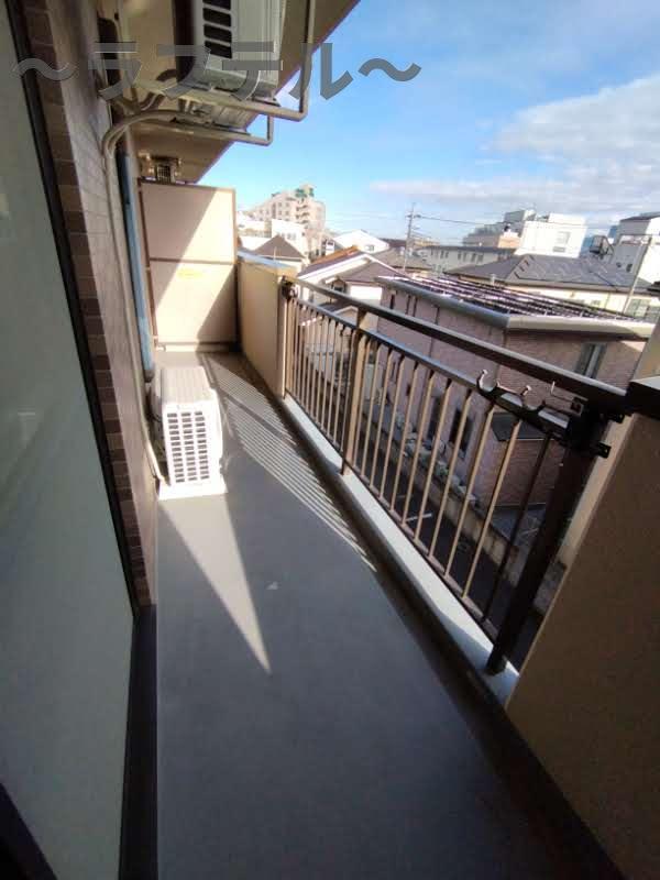バルコニー　別部屋イメージ写真