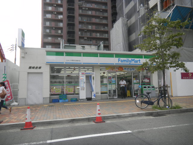 コンビニ　ファミリーマート 兵庫県民会館前店（コンビニ）まで356m
