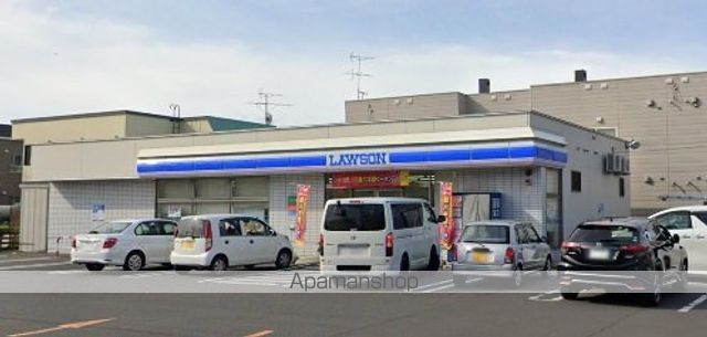 コンビニ　ローソン（コンビニ）まで490m