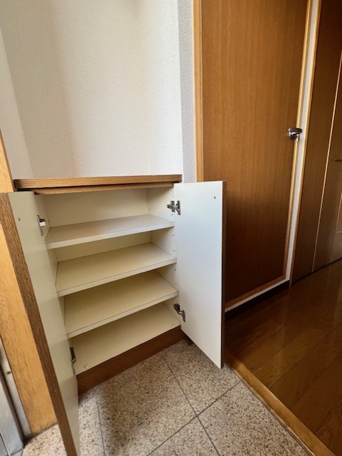 コスモマンション岩崎の玄関写真