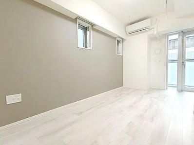 ＪＲ山手線 秋葉原駅 徒歩7分 13階建 築7年の居間写真