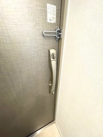 S-RESIDENCE江坂Eminenceの玄関写真