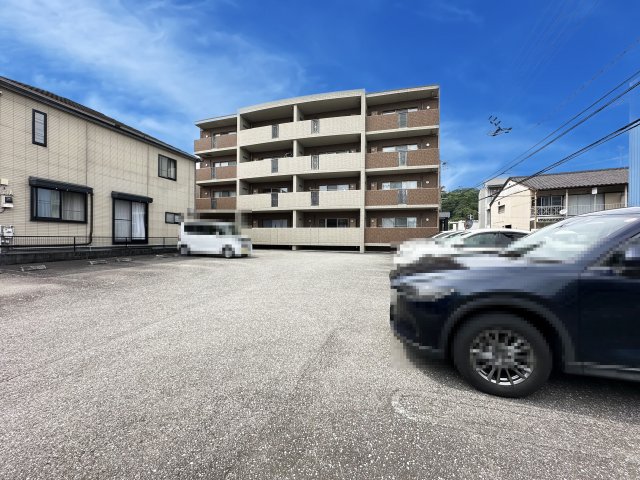 ＪＲ土讃線 薊野駅 徒歩15分 築18年