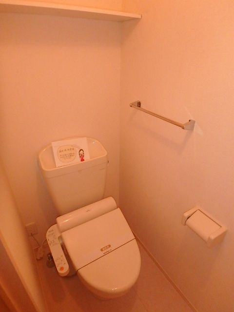 ヴィアノ3のトイレ写真