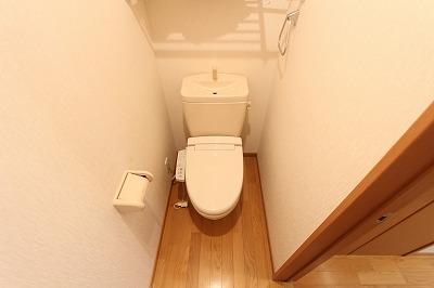 トイレ　参考写真
