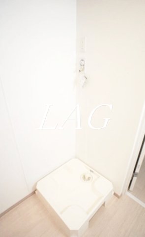 その他設備　室内洗濯置き場です。