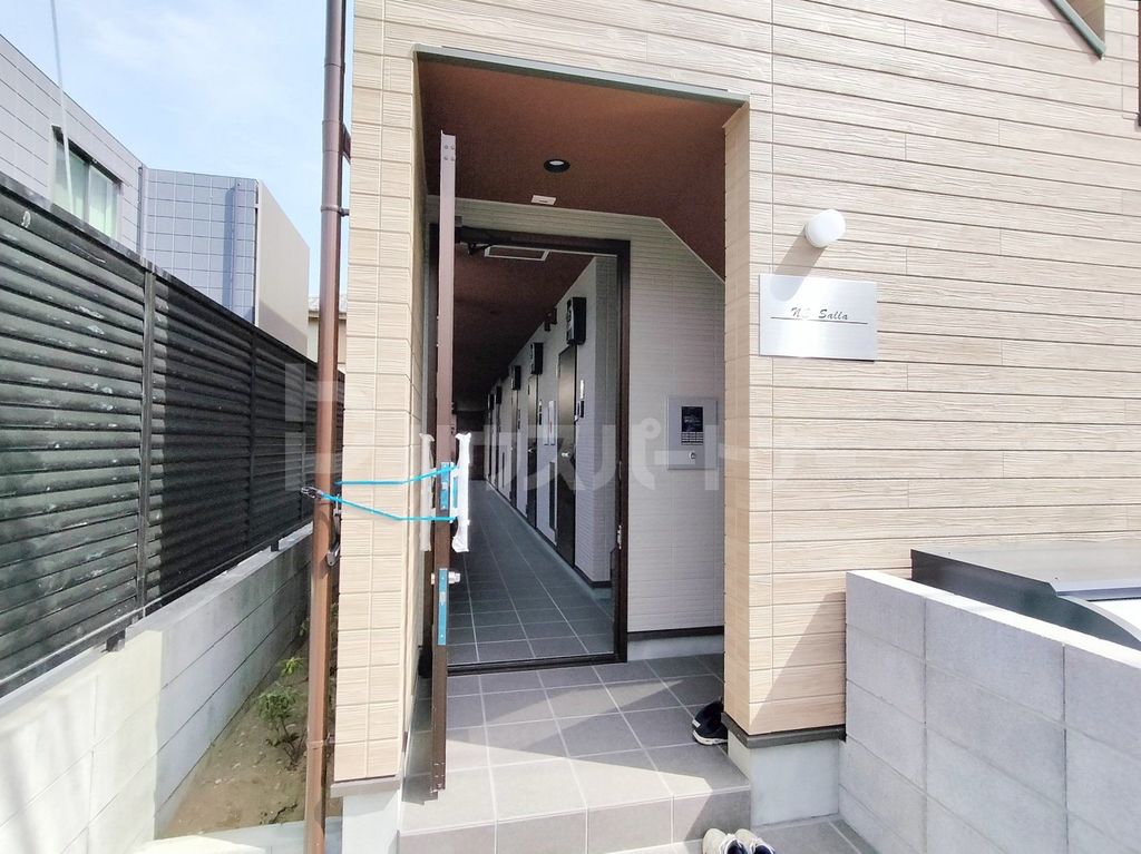 都営新宿線 本八幡駅 徒歩2分 3階建 築2年の外観写真