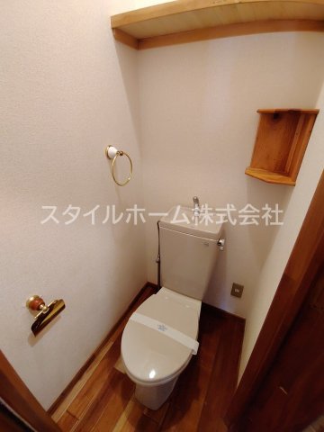 トイレ　トイレもきれいです