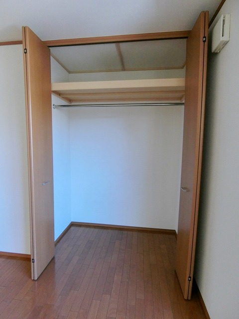 収納　★クローゼット★別部屋参考写真となります