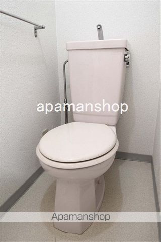 地下鉄中央線 九条駅 徒歩5分 13階建 築35年のトイレ写真