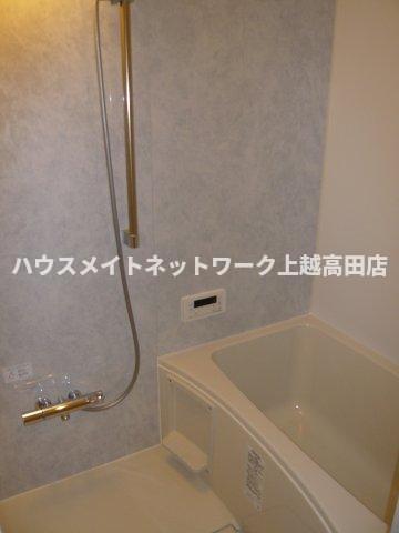 バス・シャワールーム　浴室（追焚機能付）